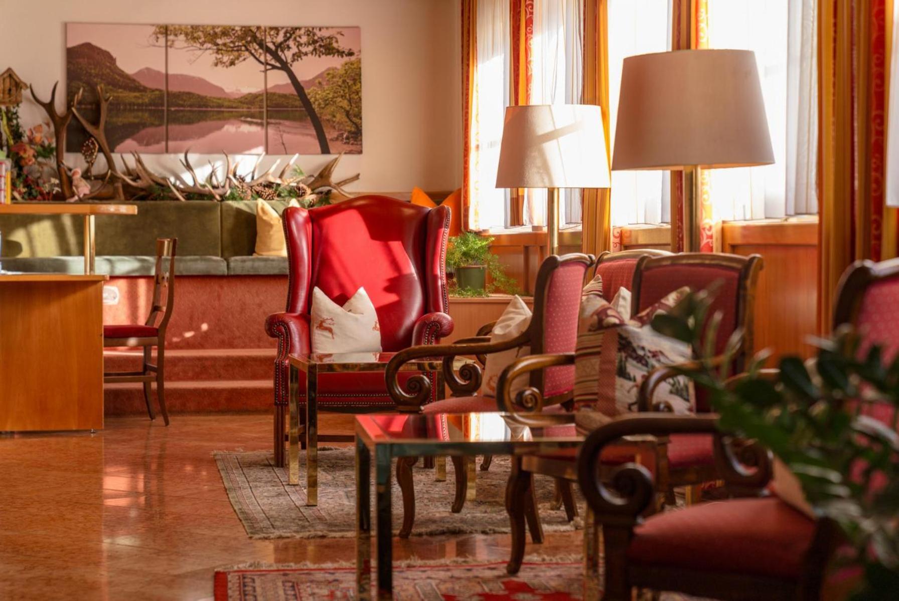 Hotel Restaurant Lebzelter アルテンマルクト・イム・ポンガウ エクステリア 写真